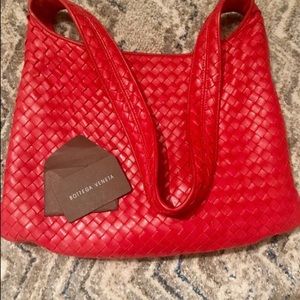 Authentic Bottega Veneta medium Intrecciato bag